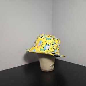 Gnome/Bees Reversible Quilted Bucket Hat
